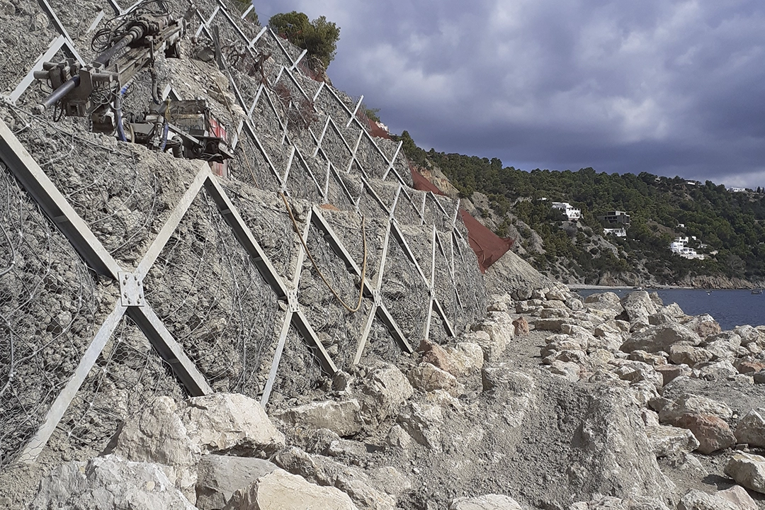 estabilización ladera vivienda de lujo grupo gradual 2